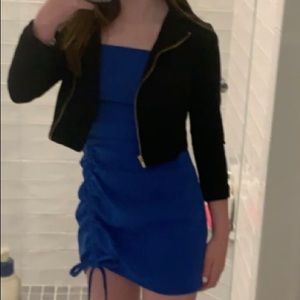 Women’s (size 0) blue mini dress with ruch design